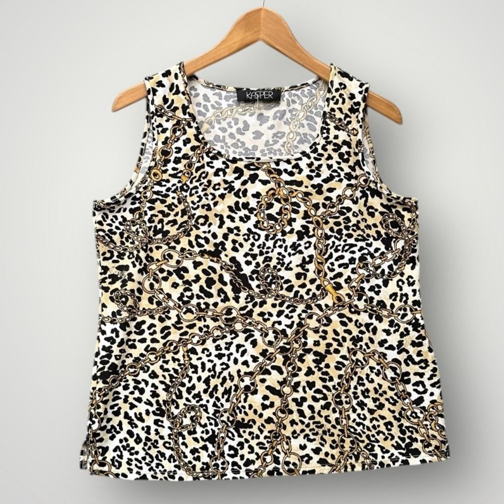 🎉5 for $45 🎉 Kasper Top Blouse Shirt Size M Animal Rint